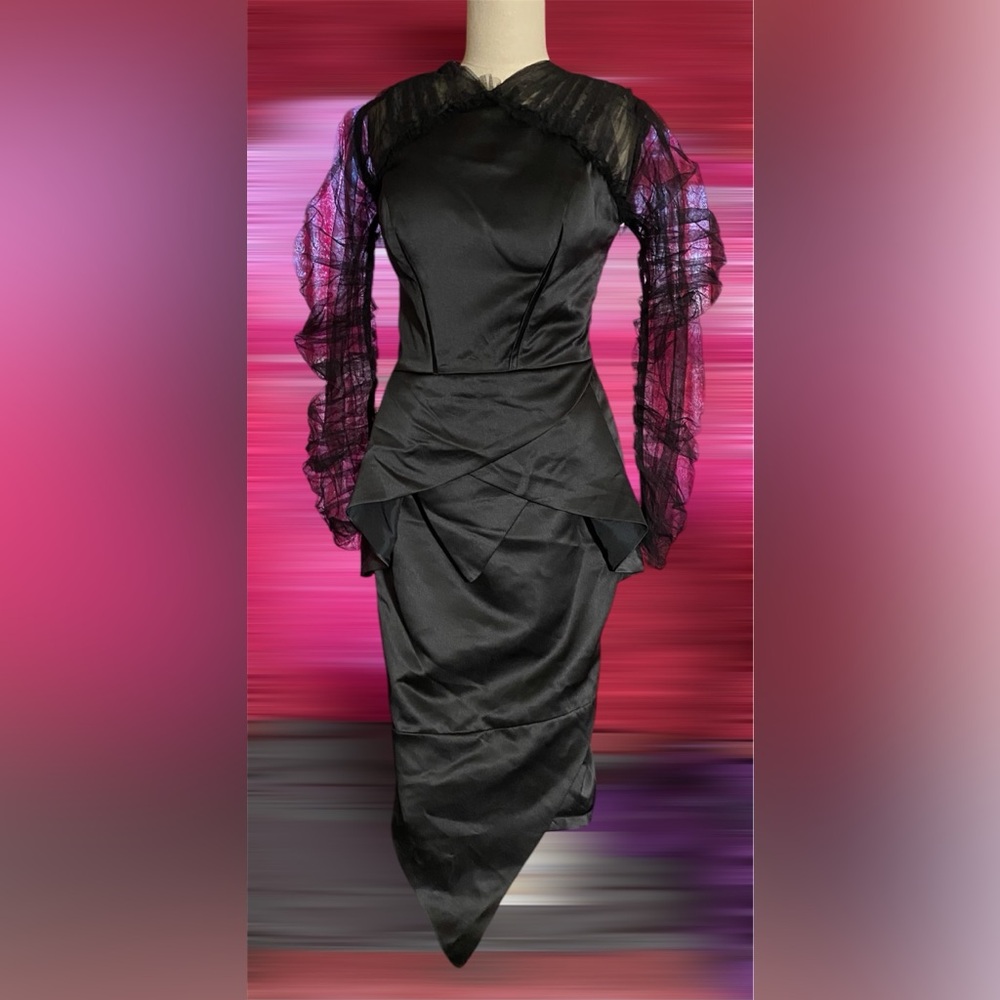 TS Couture -Black Fashion Dress
#N041
PTP:18
Waist:14
Hip:38
Length:40
Fits:M/MS
